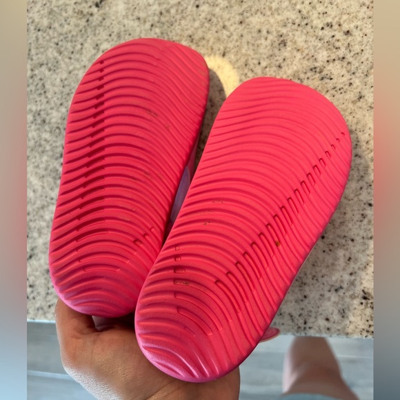 Nike Sandals - Picture 9 of 13